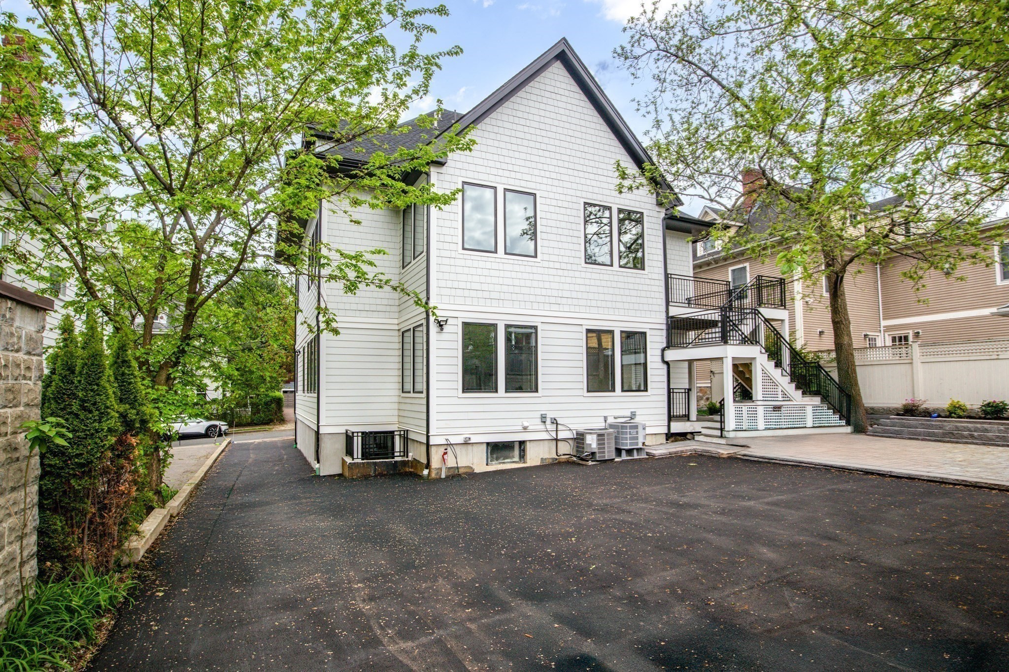 116 Thorndike Street Unit 1, Brookline, MA 02446 - Image 10