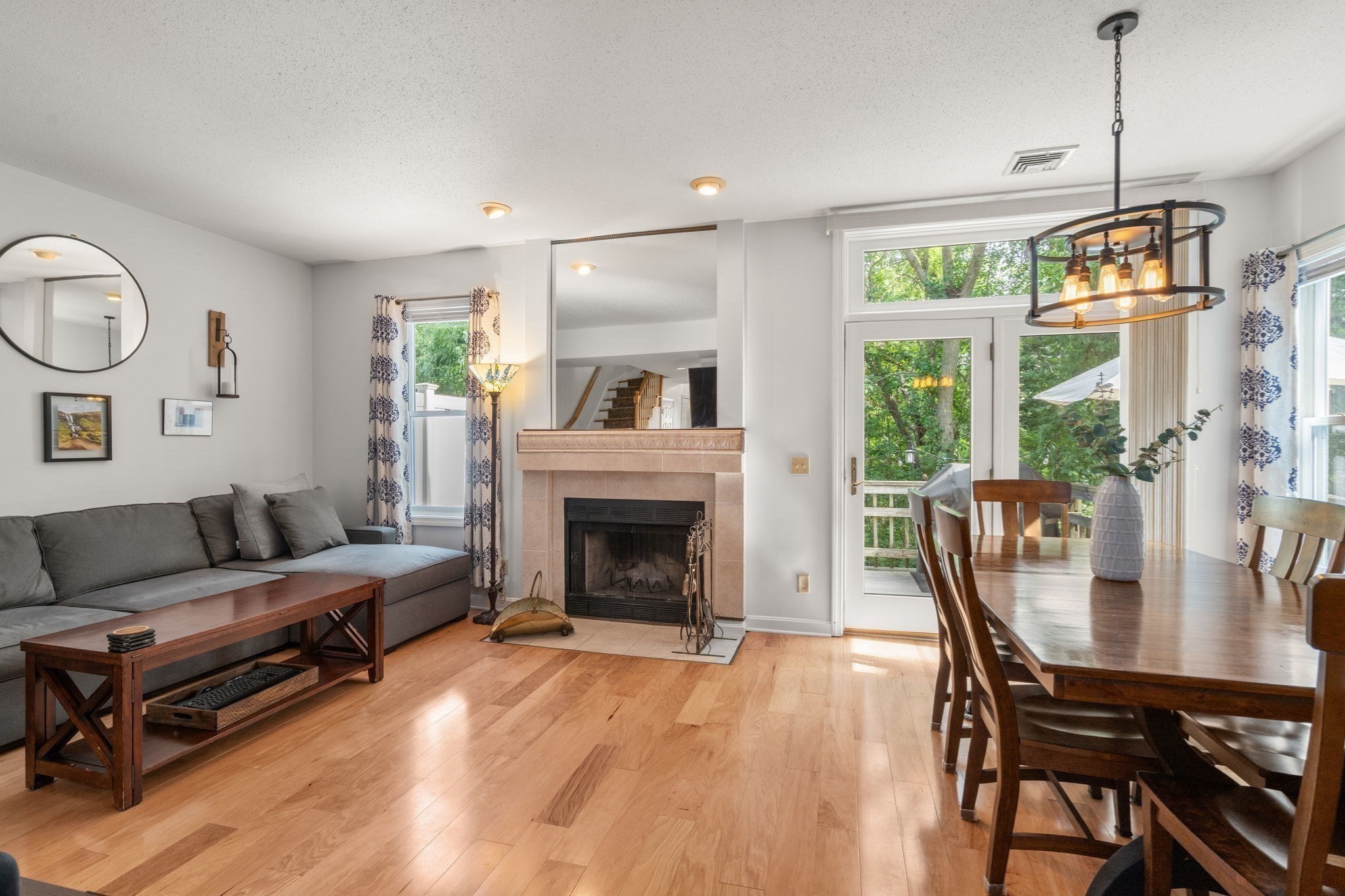 woburn - #73411002
