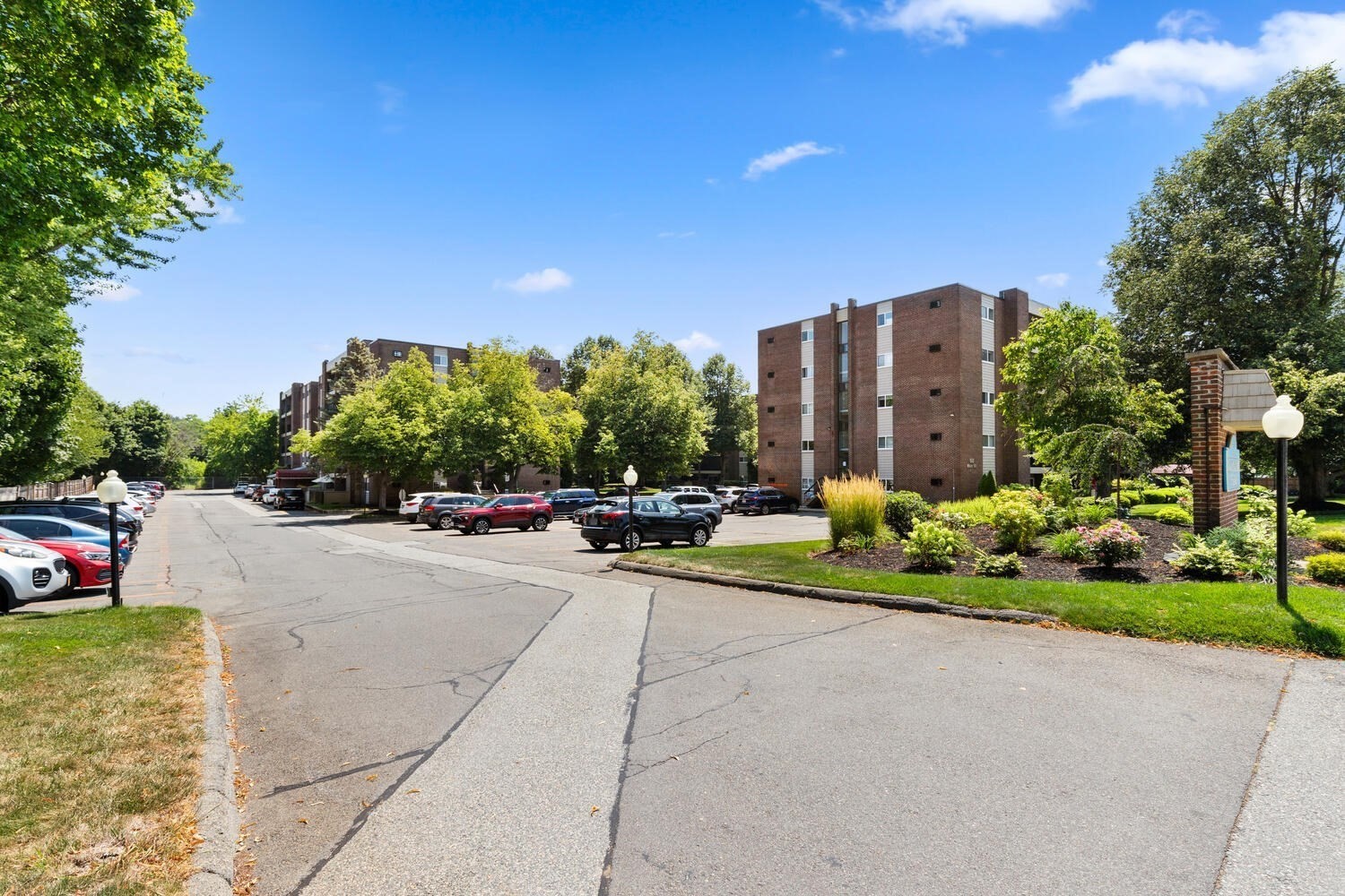 stoneham - #73411011