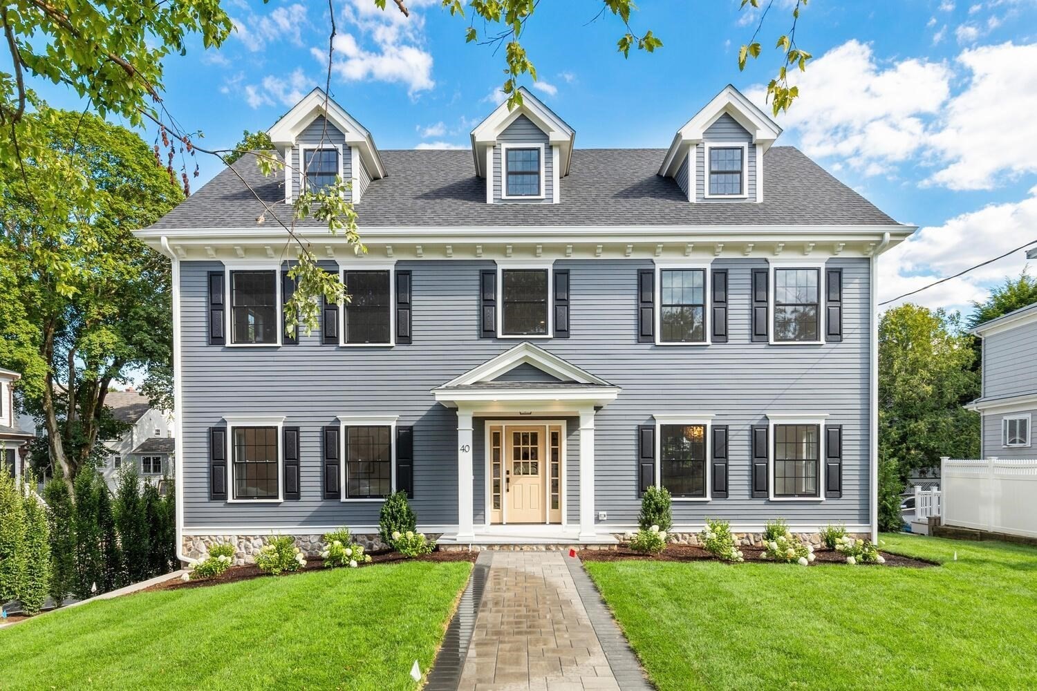 40 Foxcroft Road, Winchester, MA 01890