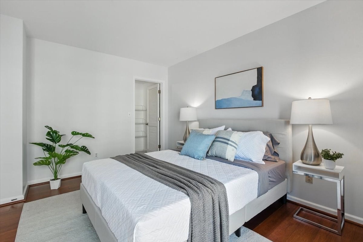 charlestown - #73411133