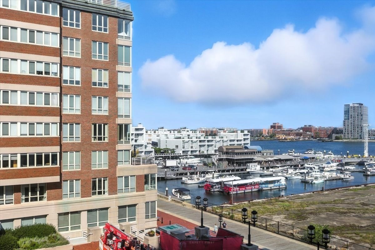 charlestown - #73411133