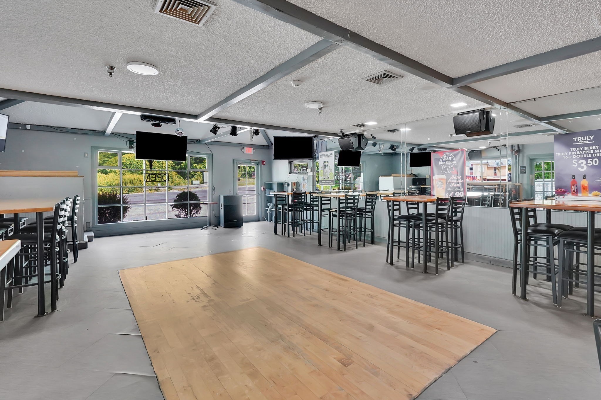 287 N Elm St, Westfield, MA 01085 - Image 24