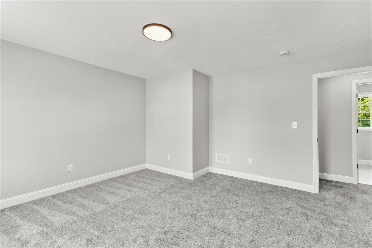 558 Wareham Street, Middleboro, MA 02346 - Image 25