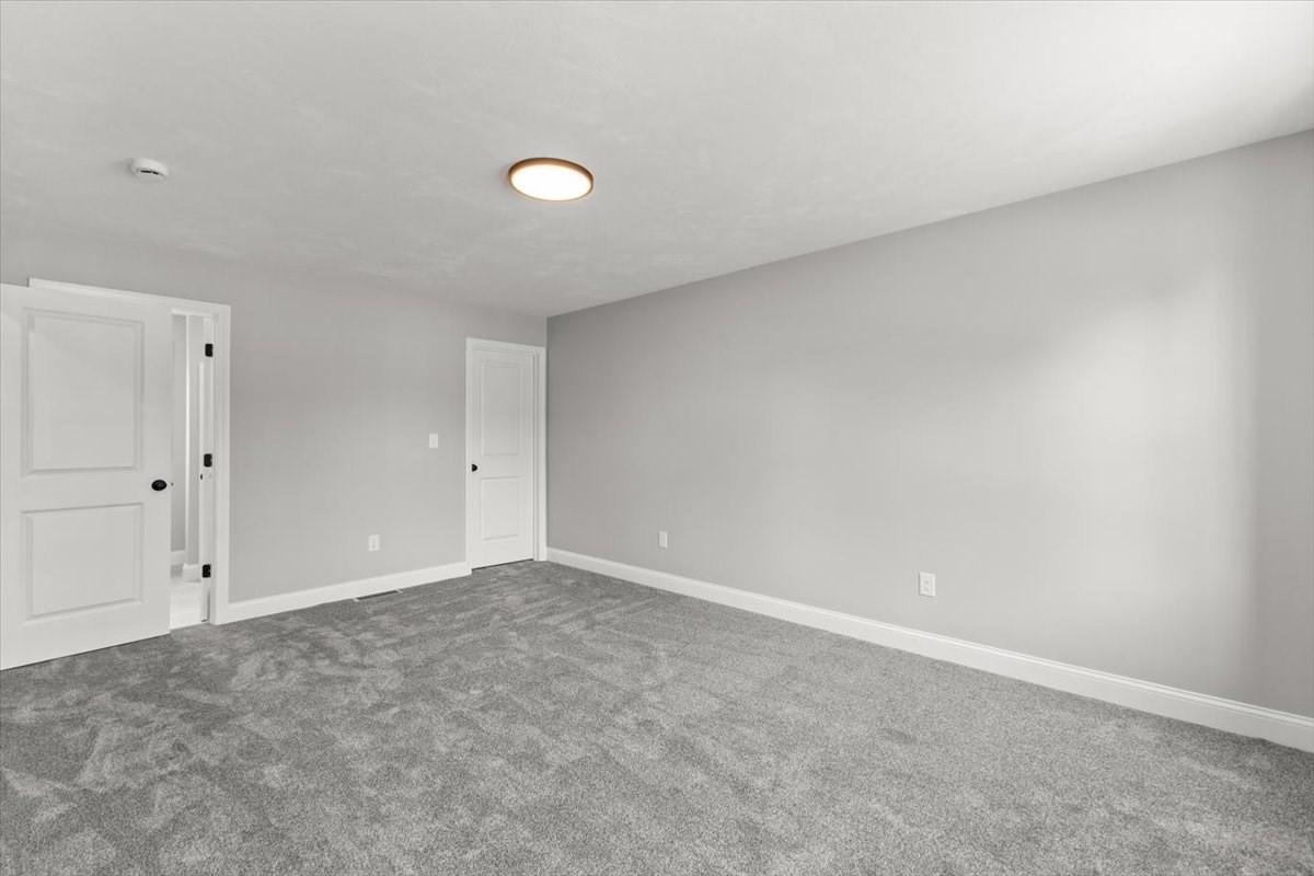 558 Wareham Street, Middleboro, MA 02346 - Image 31