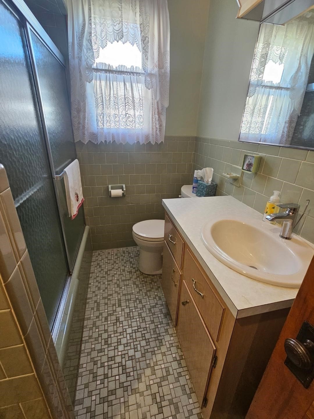 545 Robeson Street, Fall River, MA 02720 - Image 11