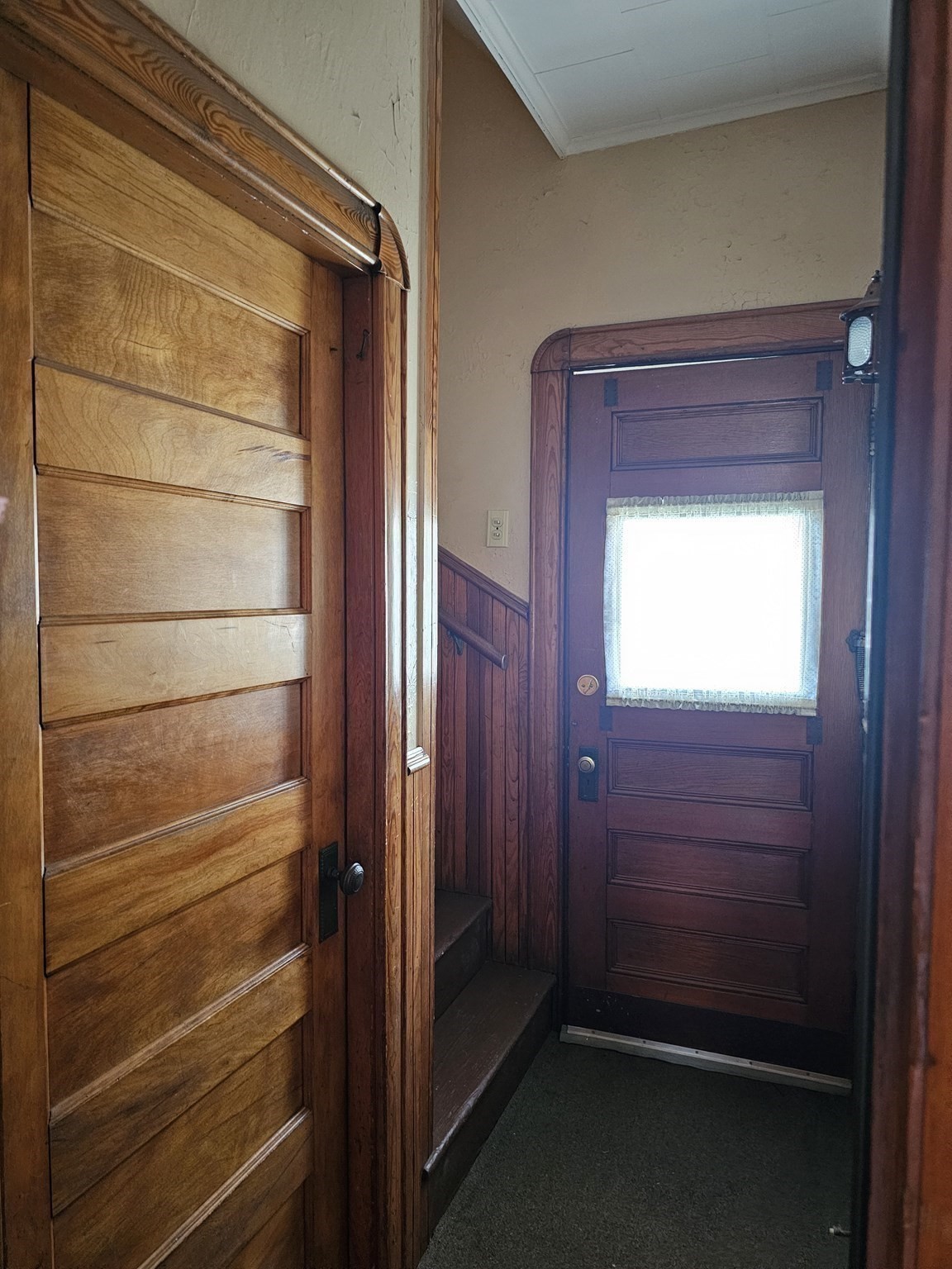 545 Robeson Street, Fall River, MA 02720 - Image 31