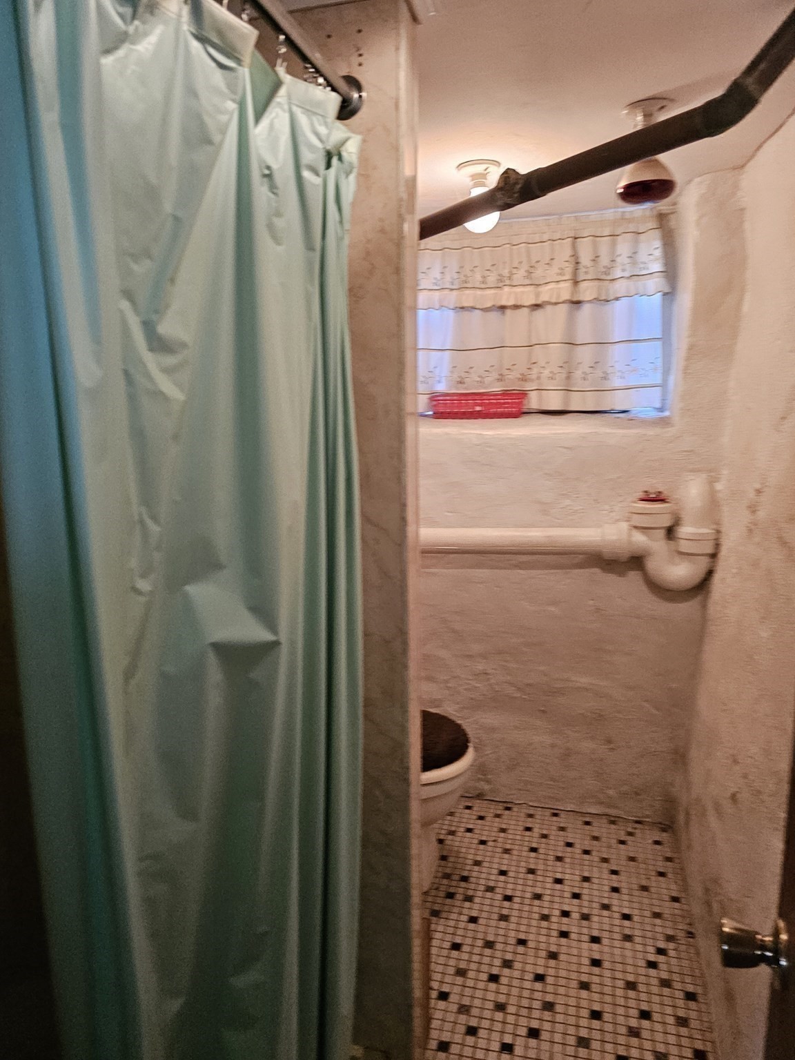 545 Robeson Street, Fall River, MA 02720 - Image 38