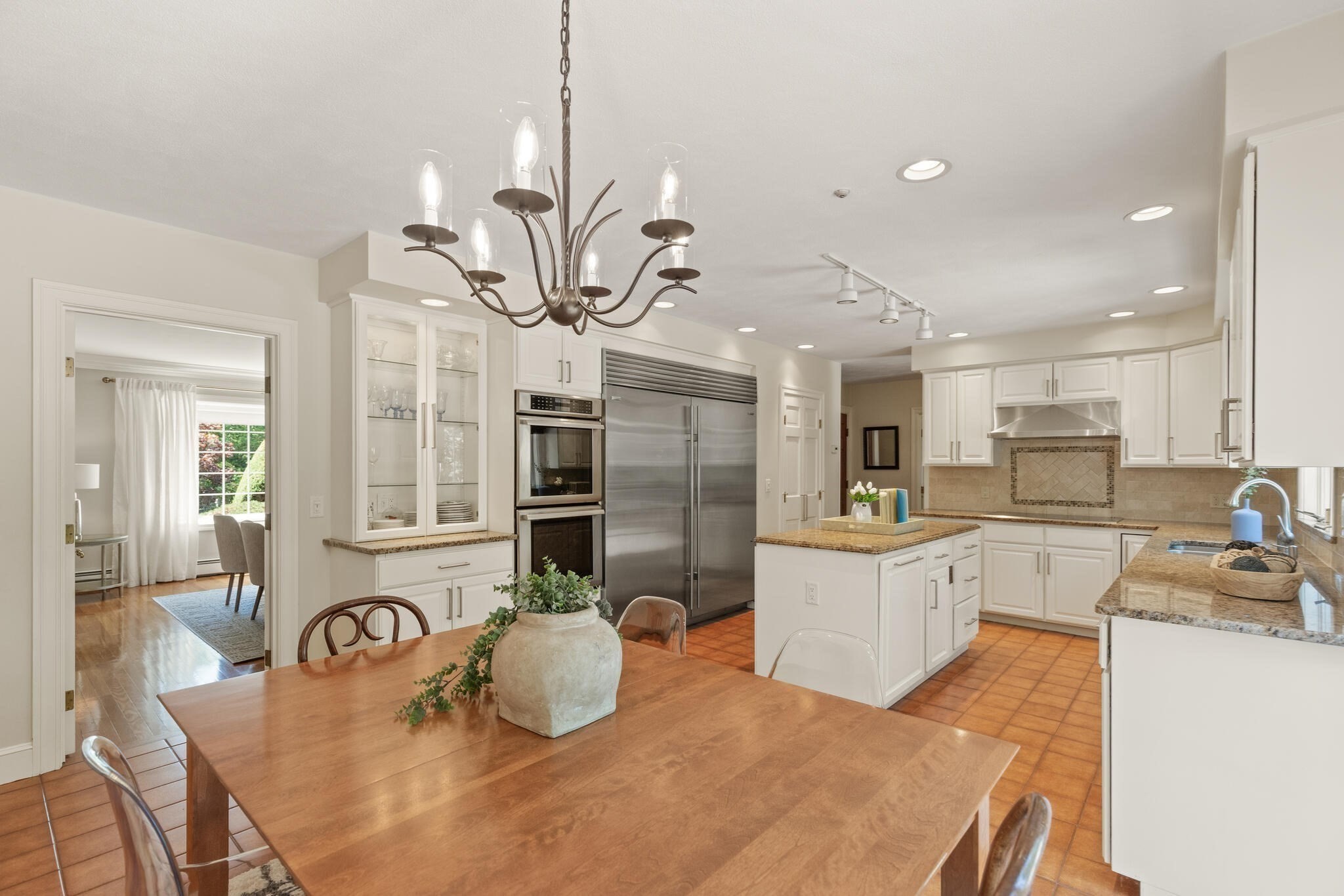 lynnfield - #73411200