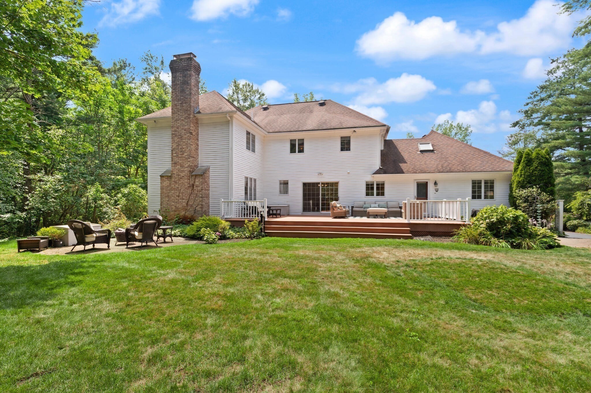 lynnfield - #73411200