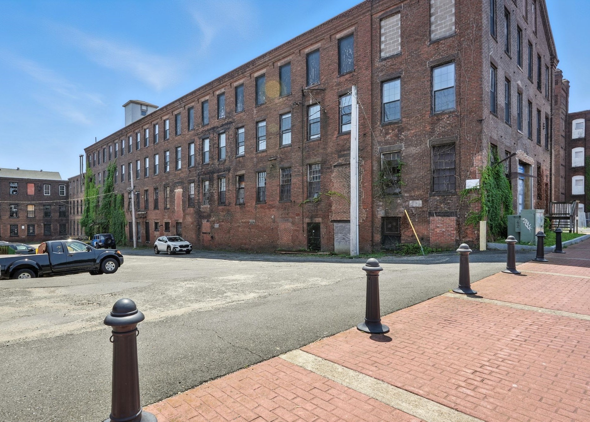 382 Dwight St, Holyoke, MA 01040 - Image 1