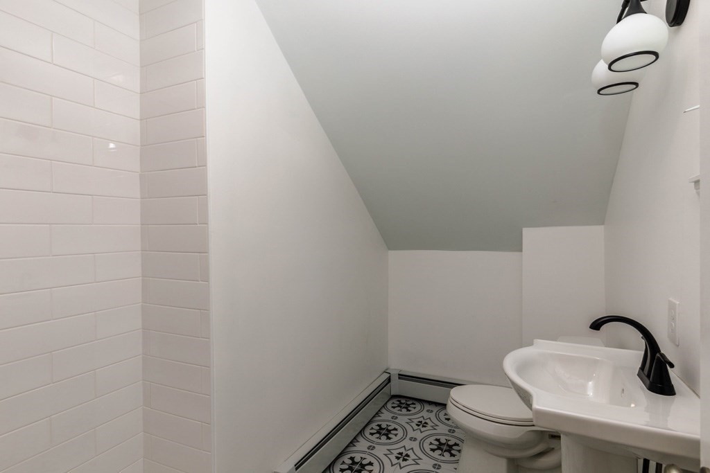 4 Everton Avenue, Worcester, MA 01604 - Image 14