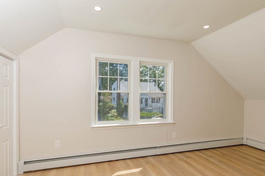 4 Everton Avenue, Worcester, MA 01604 - Image 16