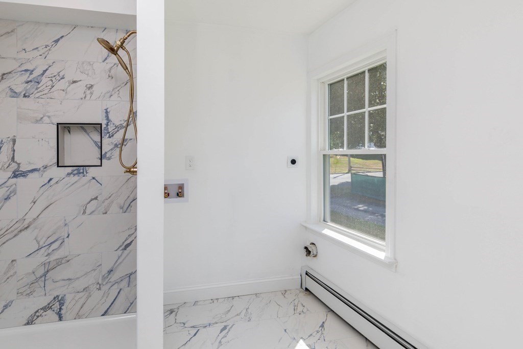 4 Everton Avenue, Worcester, MA 01604 - Image 10