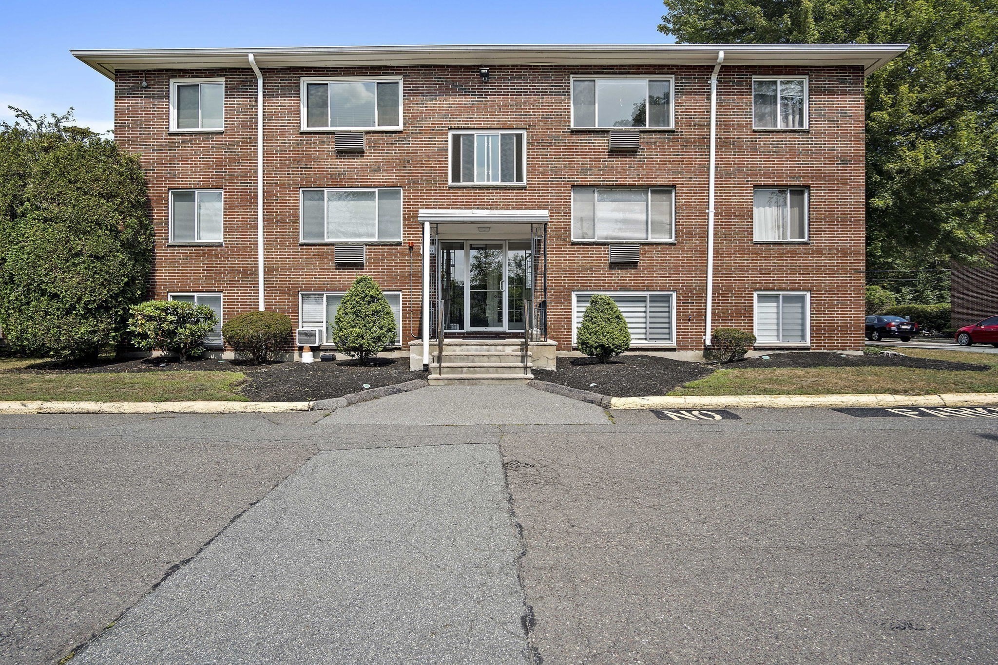 woburn - #73411413