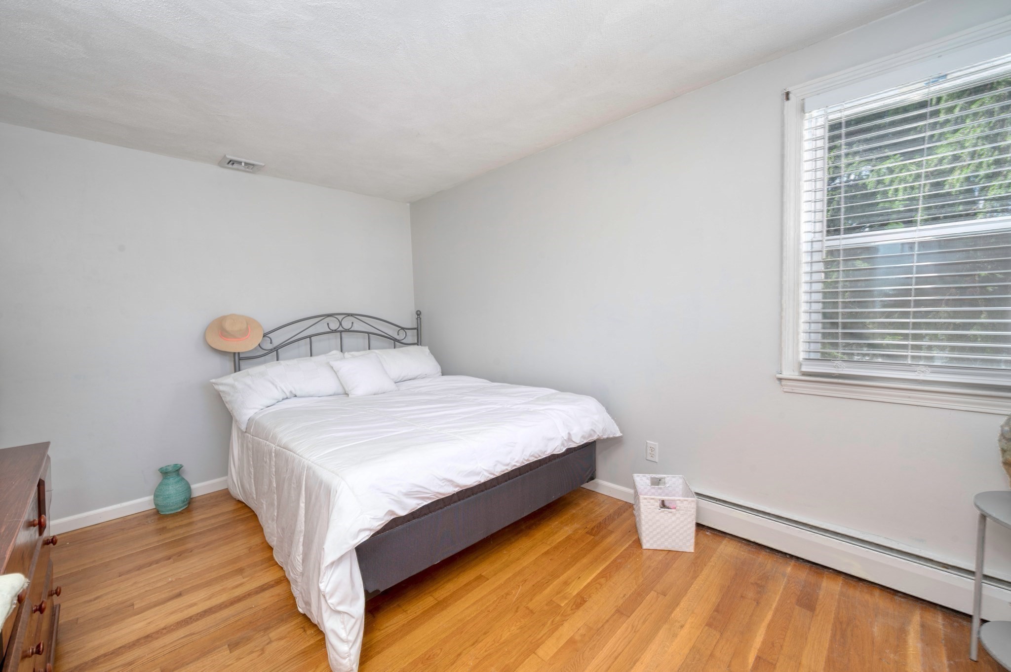 abington - #73411602