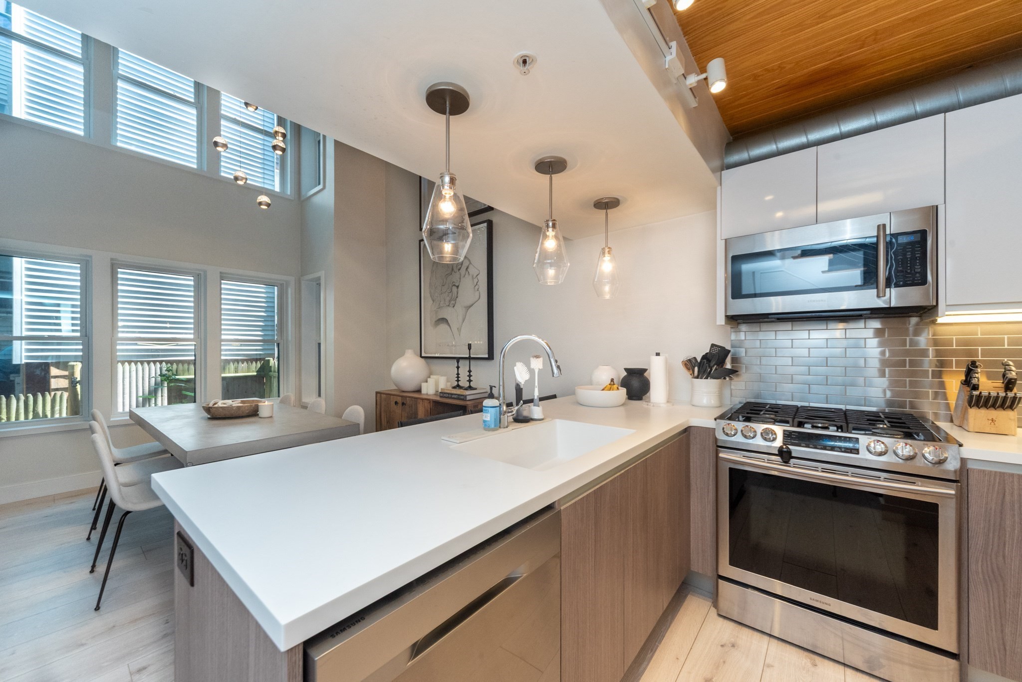 east-boston - #73411605