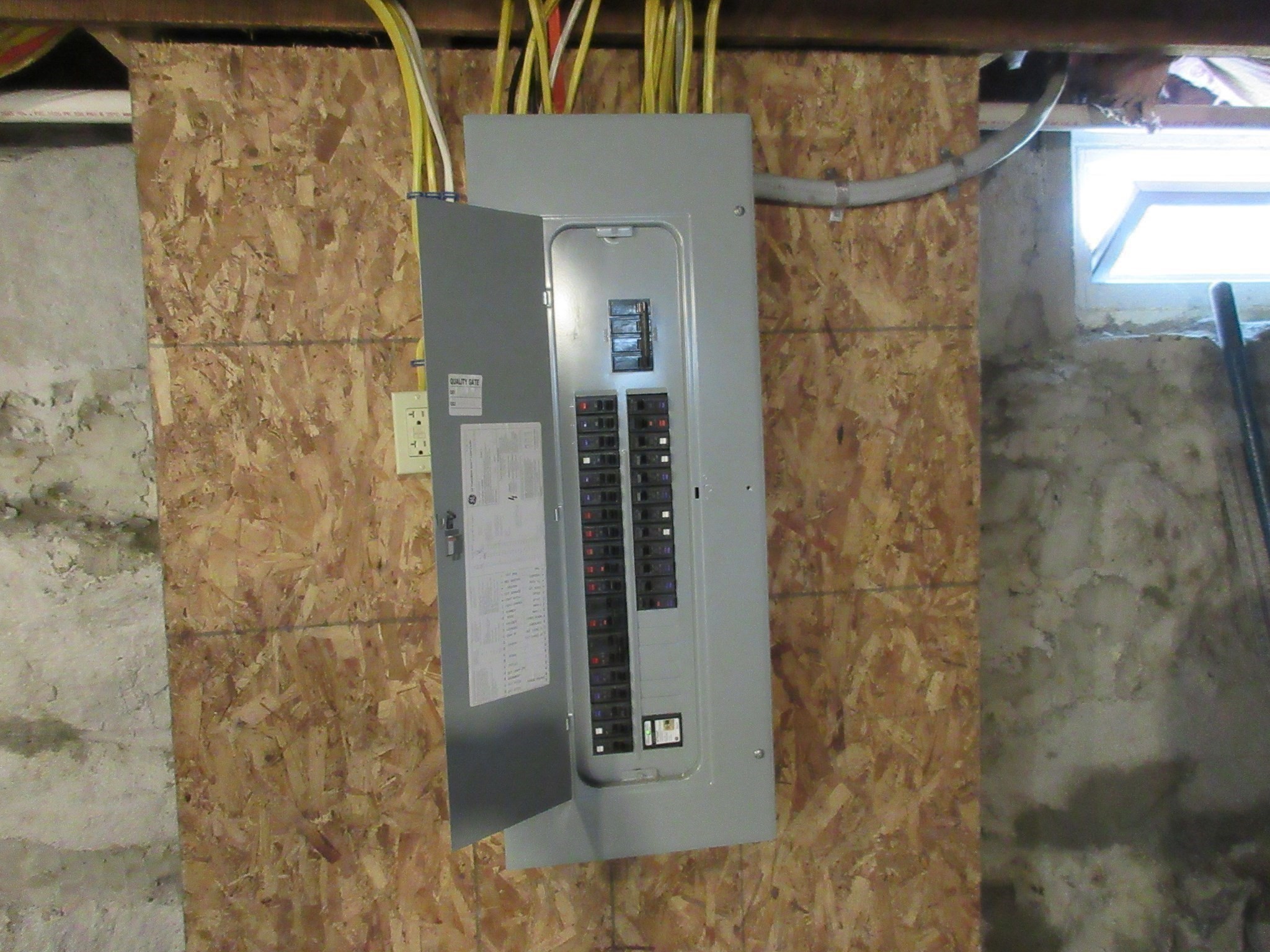 114 South Main St, Orange, MA 01364 - Image 35