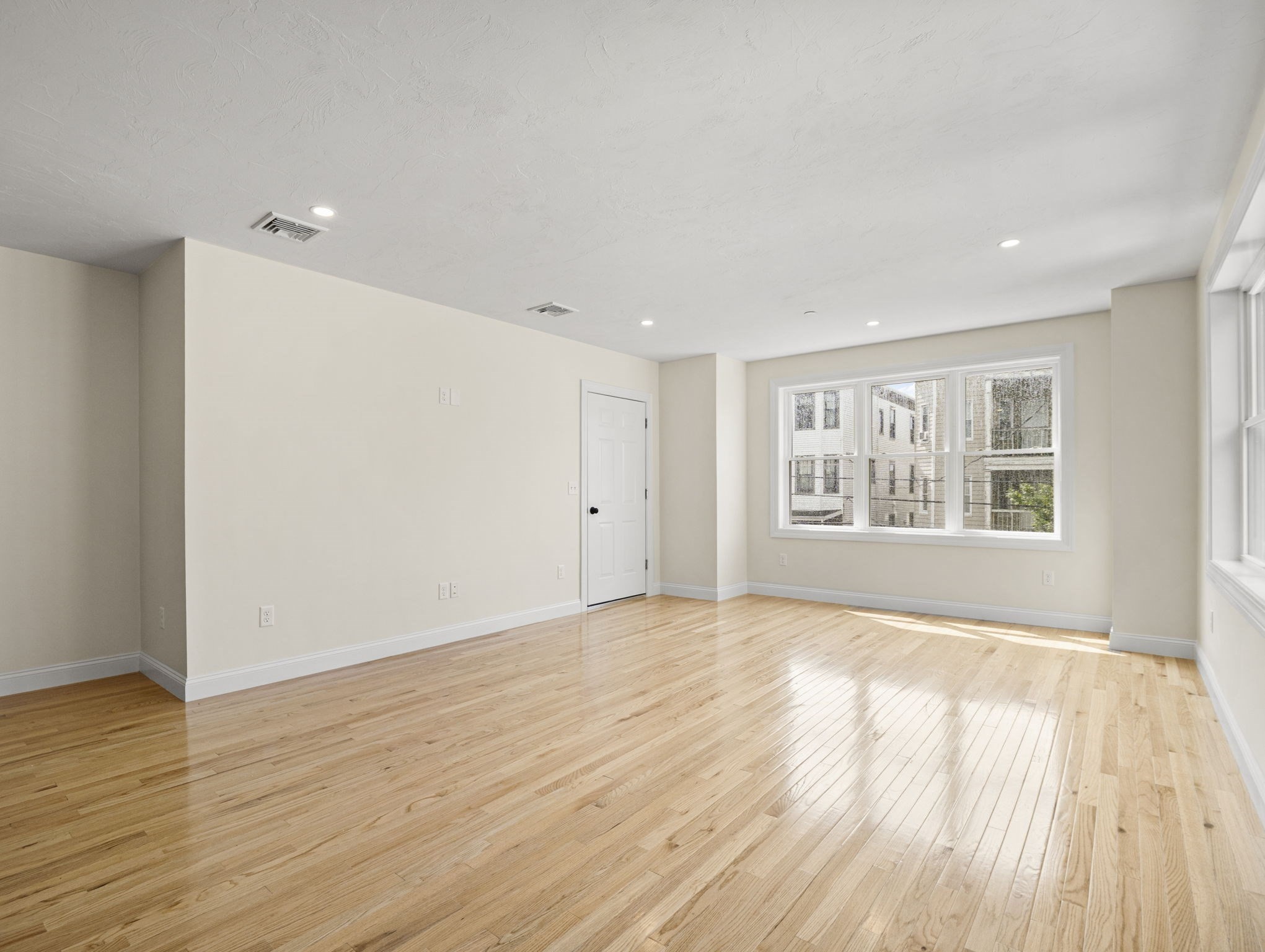 revere - #73411622