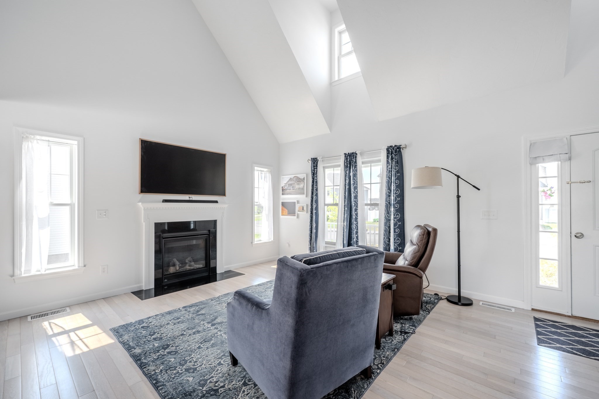bridgewater - #73411675