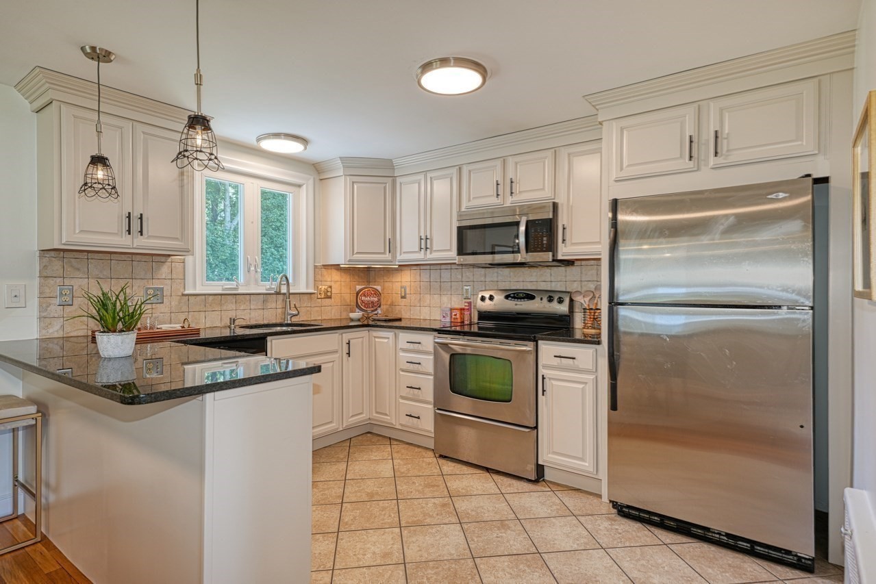 waltham - #73411684