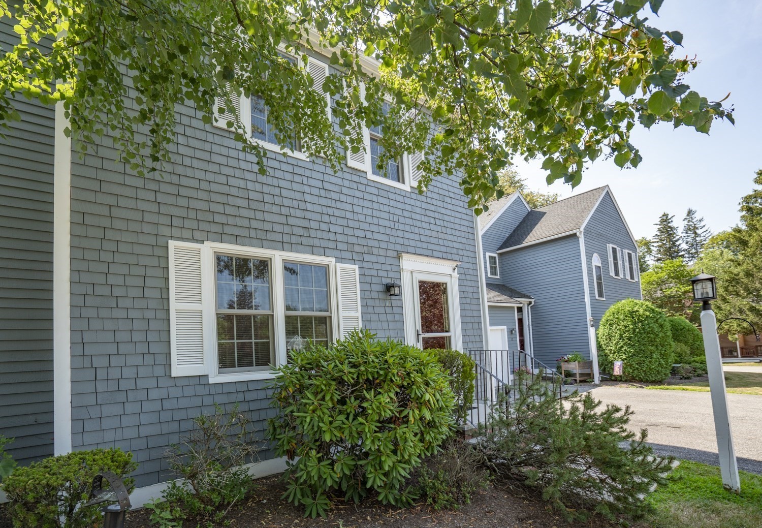amesbury - #73411692