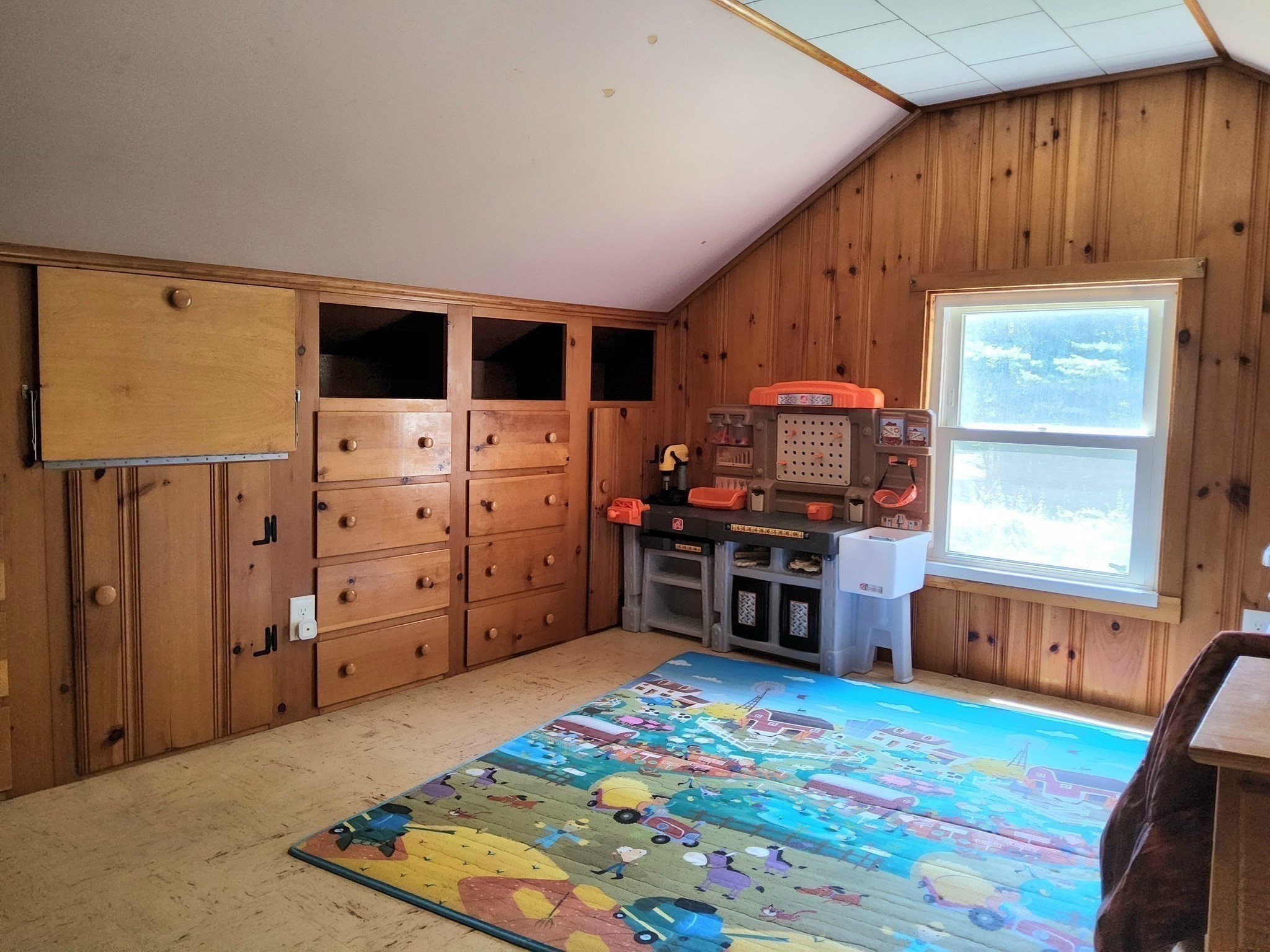 323 New Boston Rd, Sturbridge, MA 01566 - Image 25