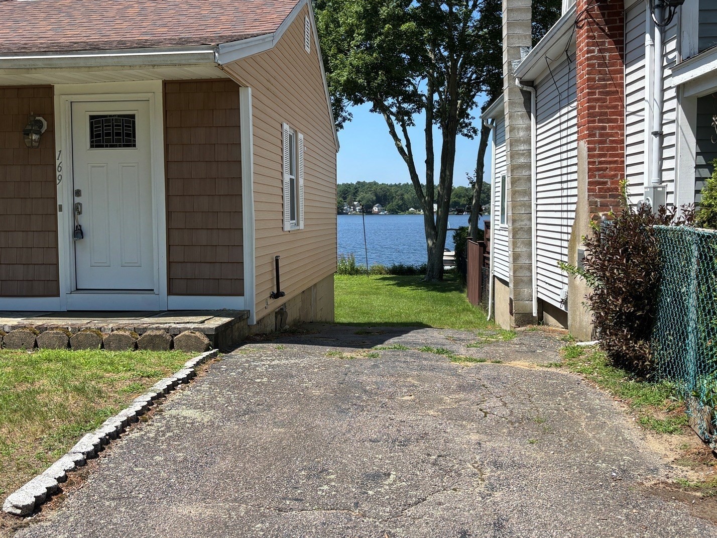 pembroke - #73411713