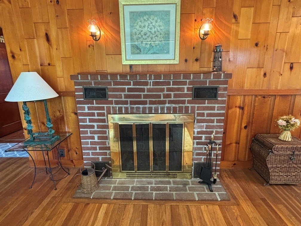 pembroke - #73411713