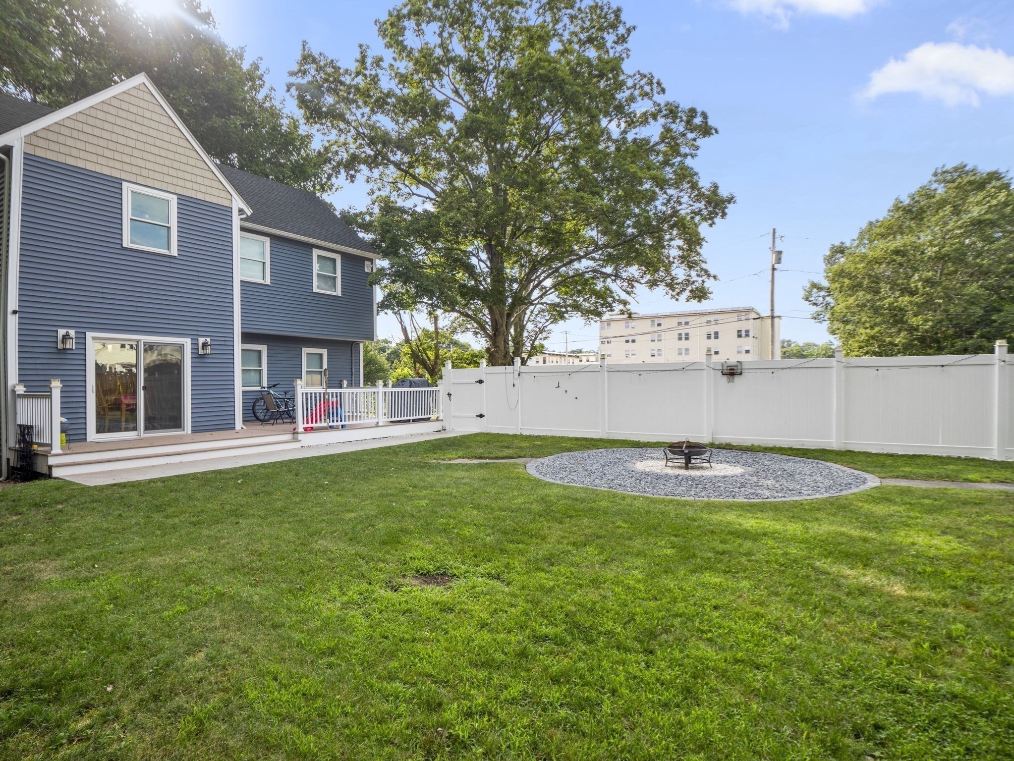68 Liberty Sq, Rockland, MA 02370