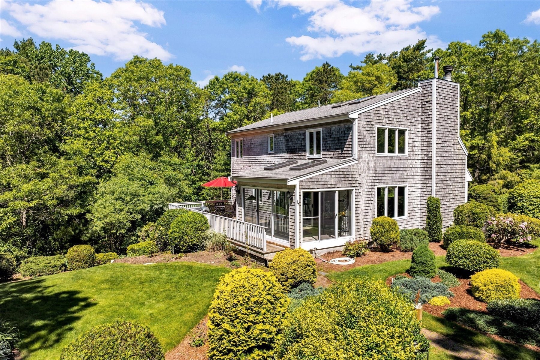 17 Claus, Barnstable, MA 02648