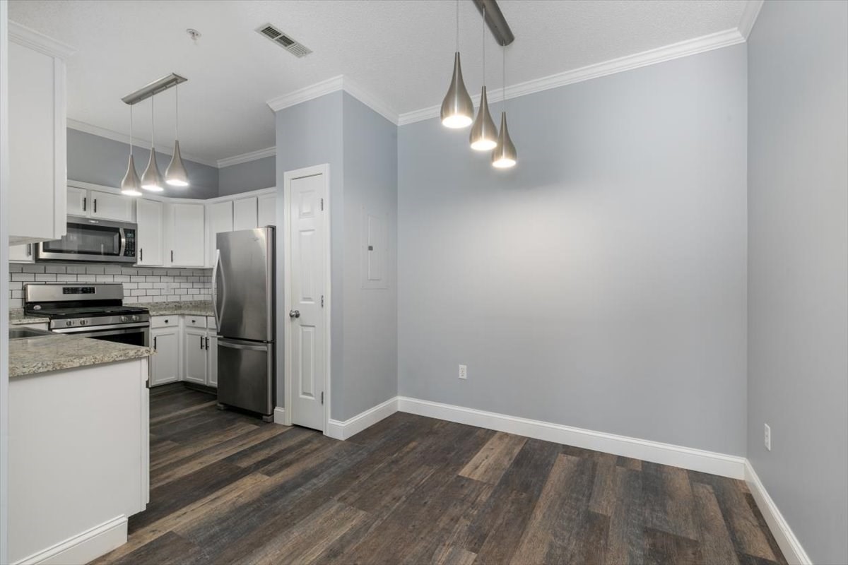 methuen - #73411915