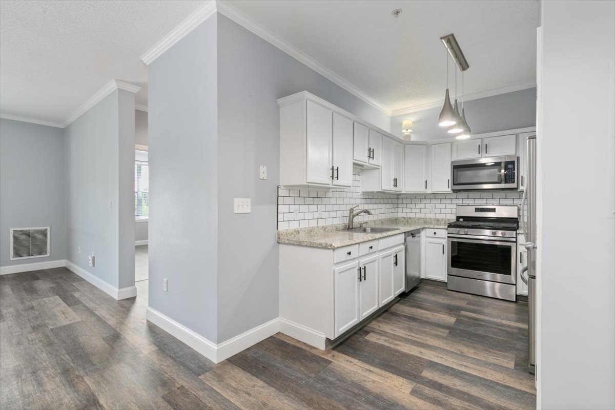 methuen - #73411915