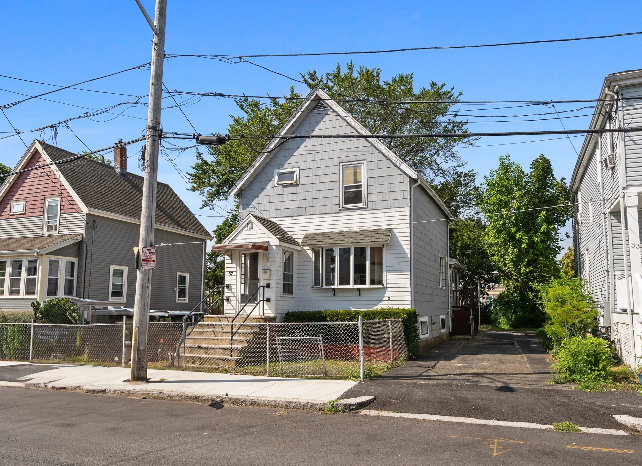 malden - #73411938