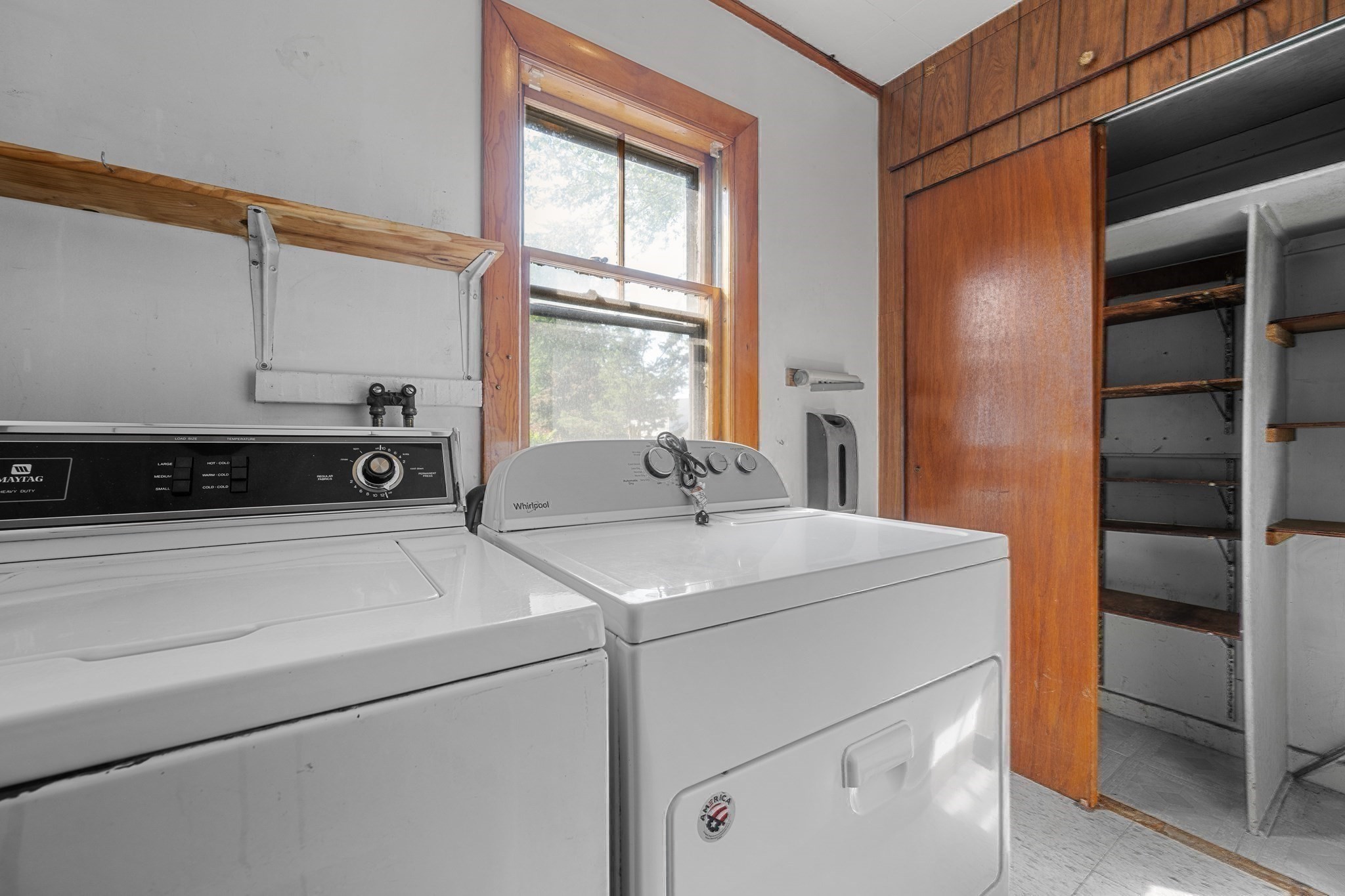 malden - #73411938