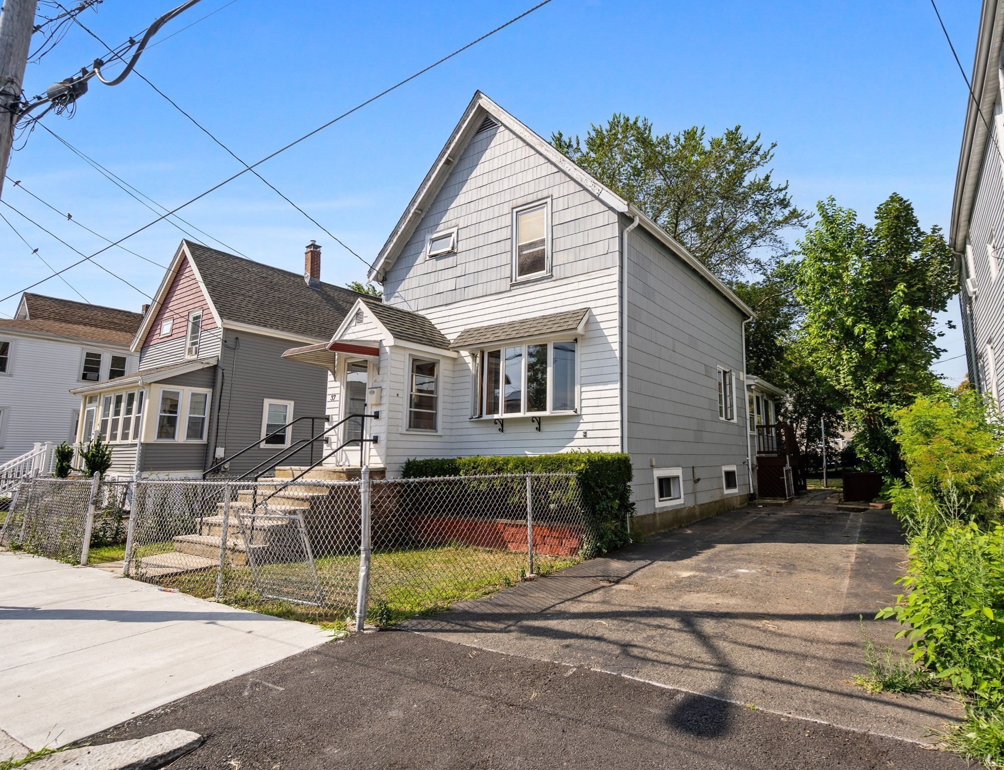 malden - #73411938