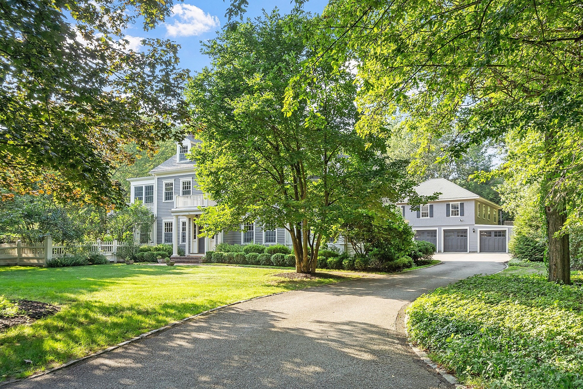 602 Main St, Concord, MA 01742