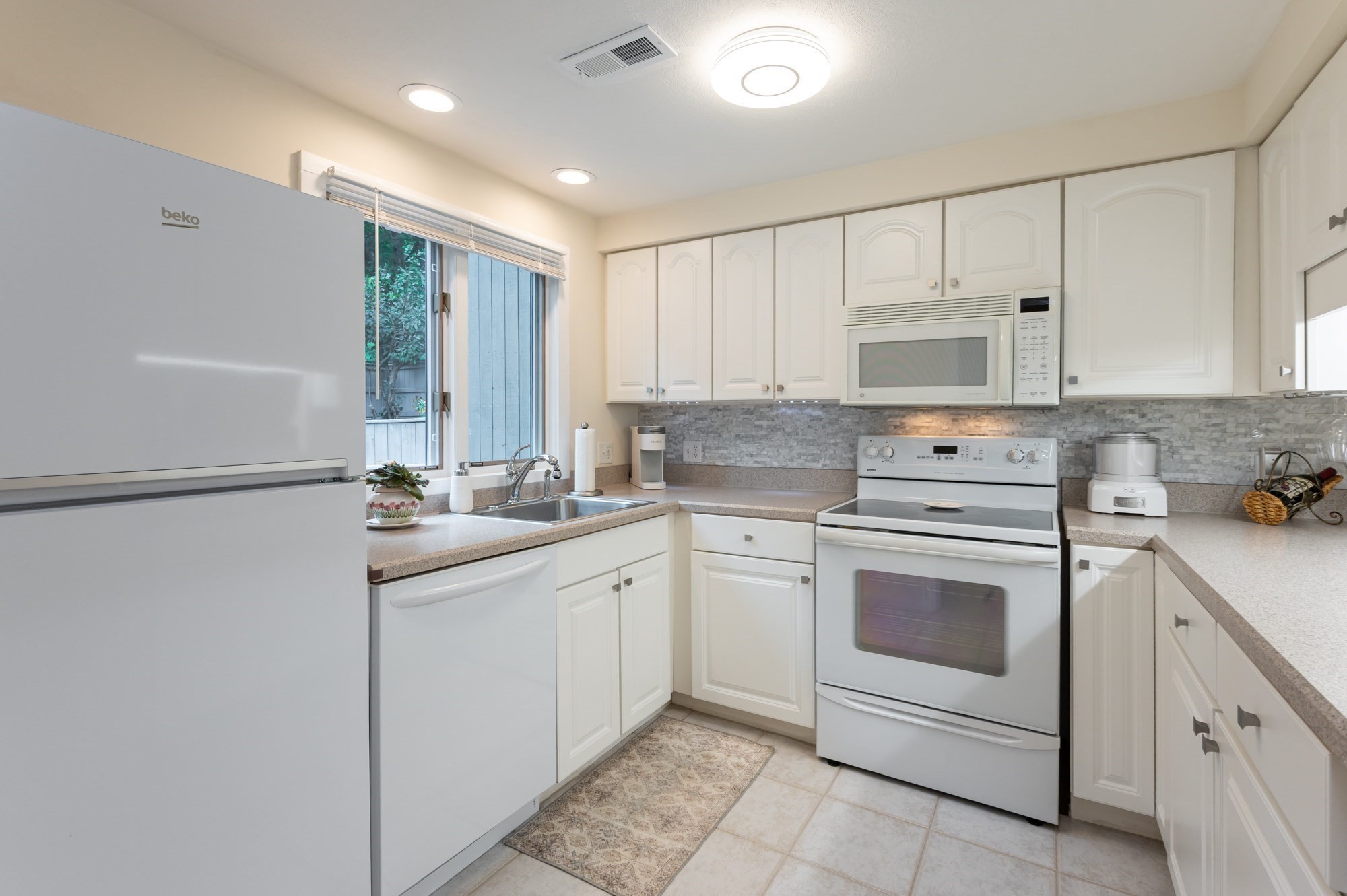 north-andover - #73412176