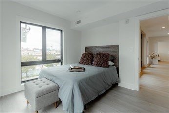 dorchester - #73412190
