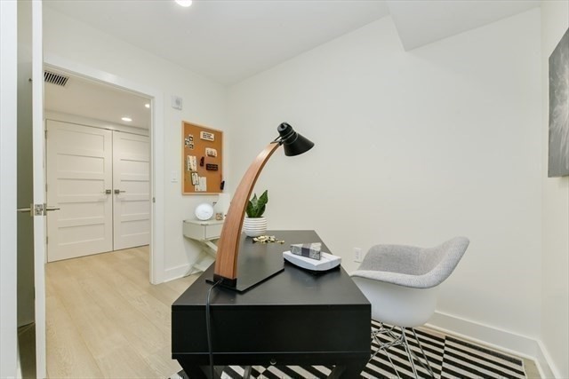dorchester - #73412190