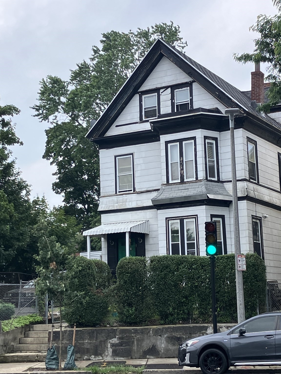roxbury - #73412281