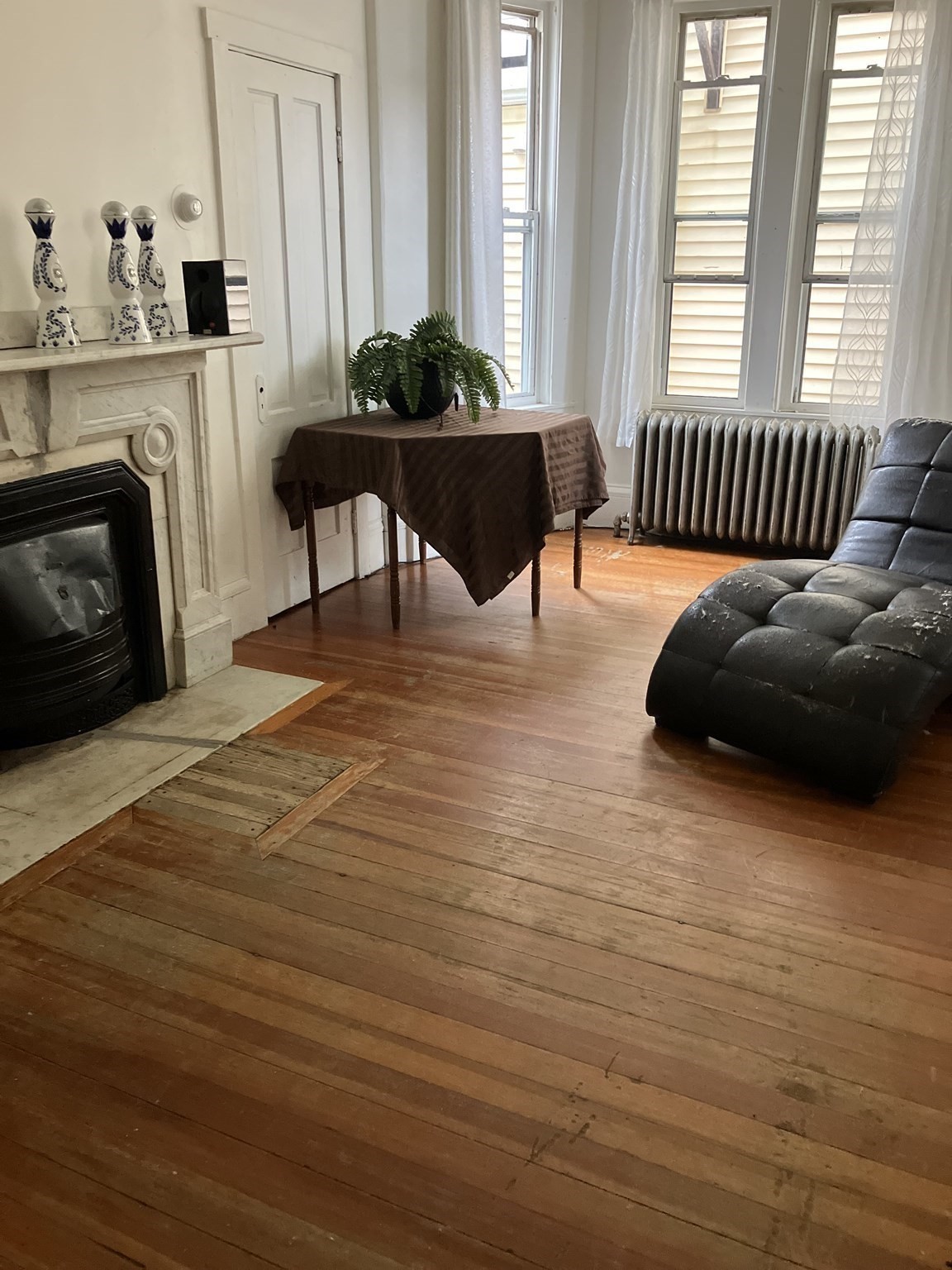 roxbury - #73412281