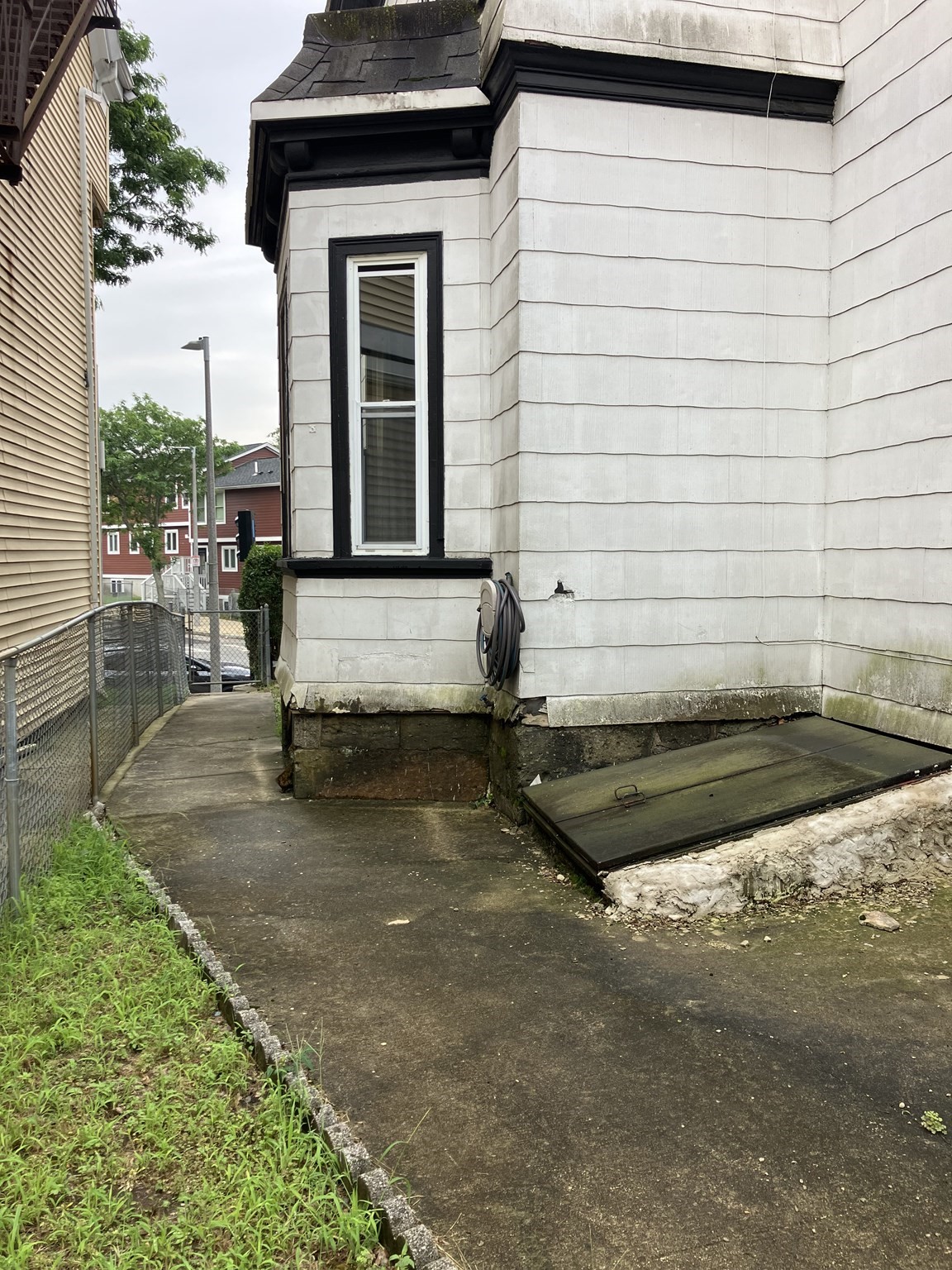 roxbury - #73412281