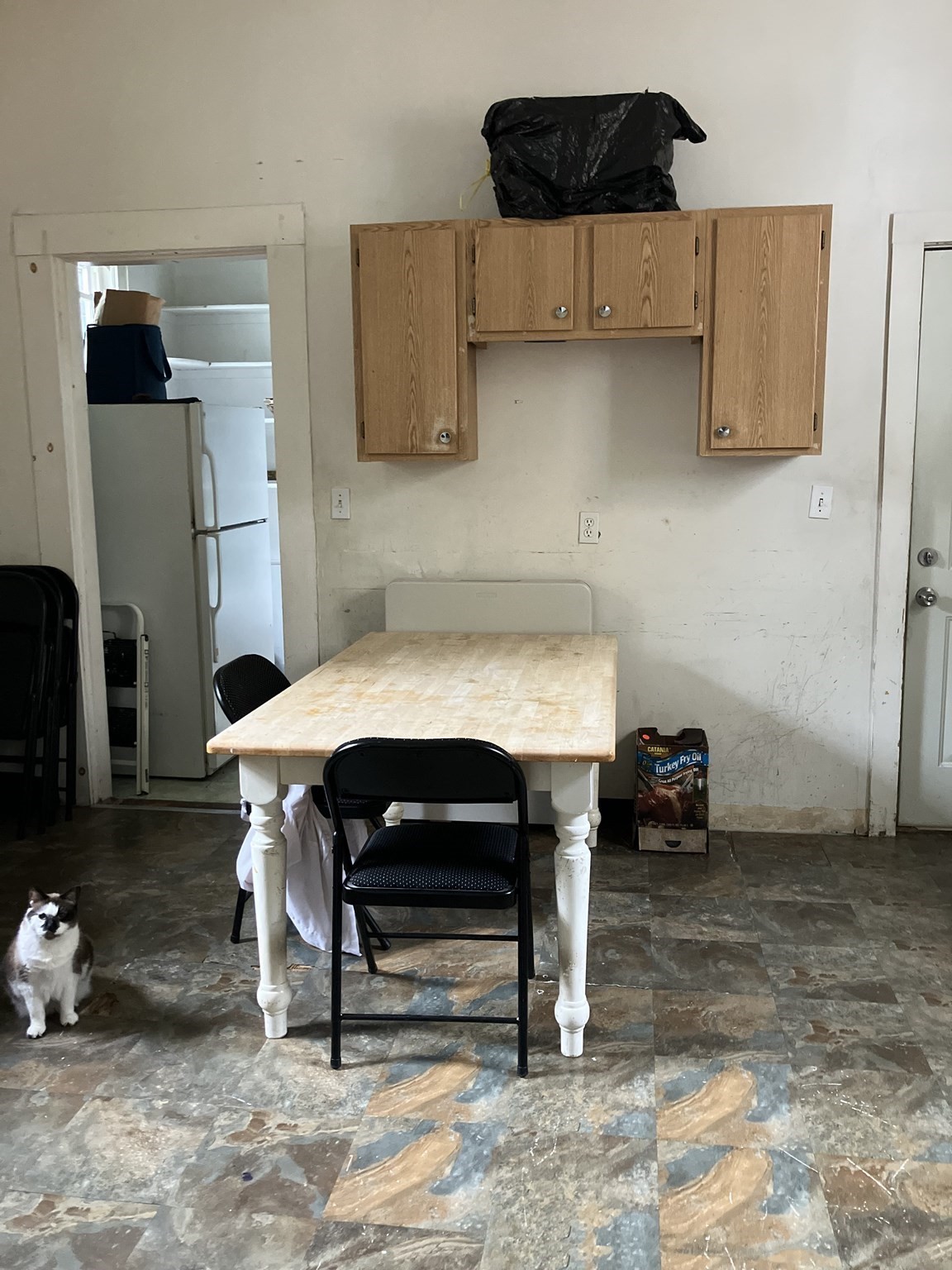 roxbury - #73412281