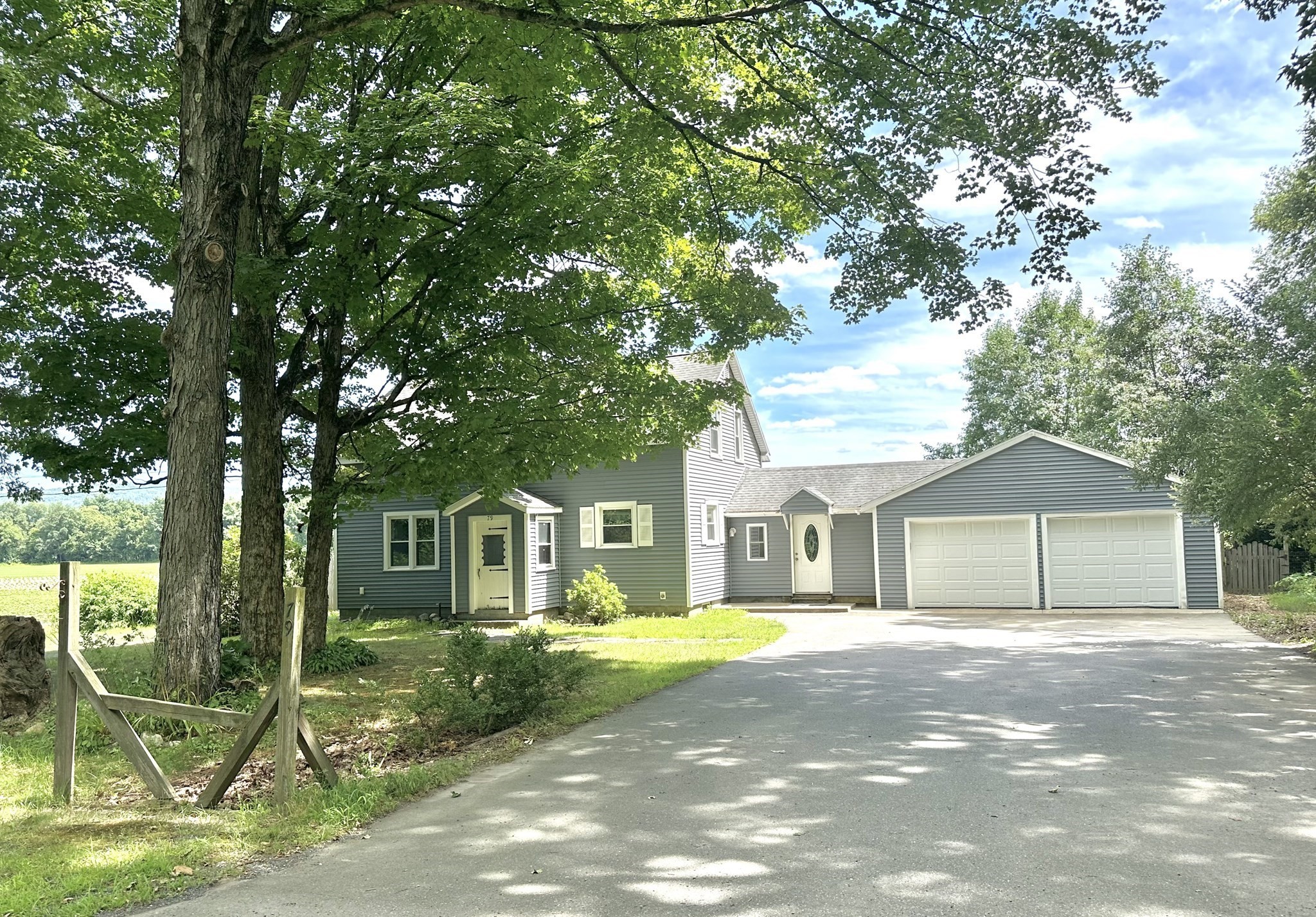 79 Caldwell Rd, Northfield, MA 01360
