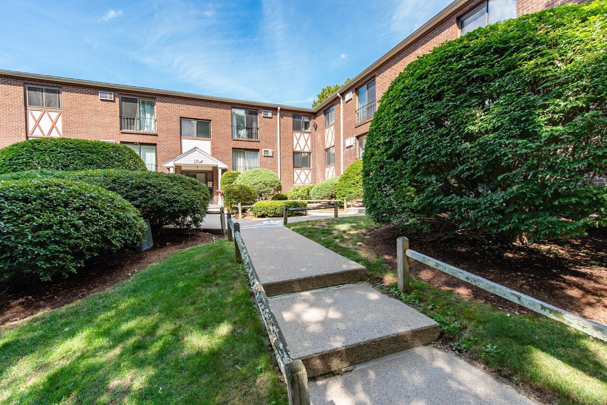 franklin - #73412344