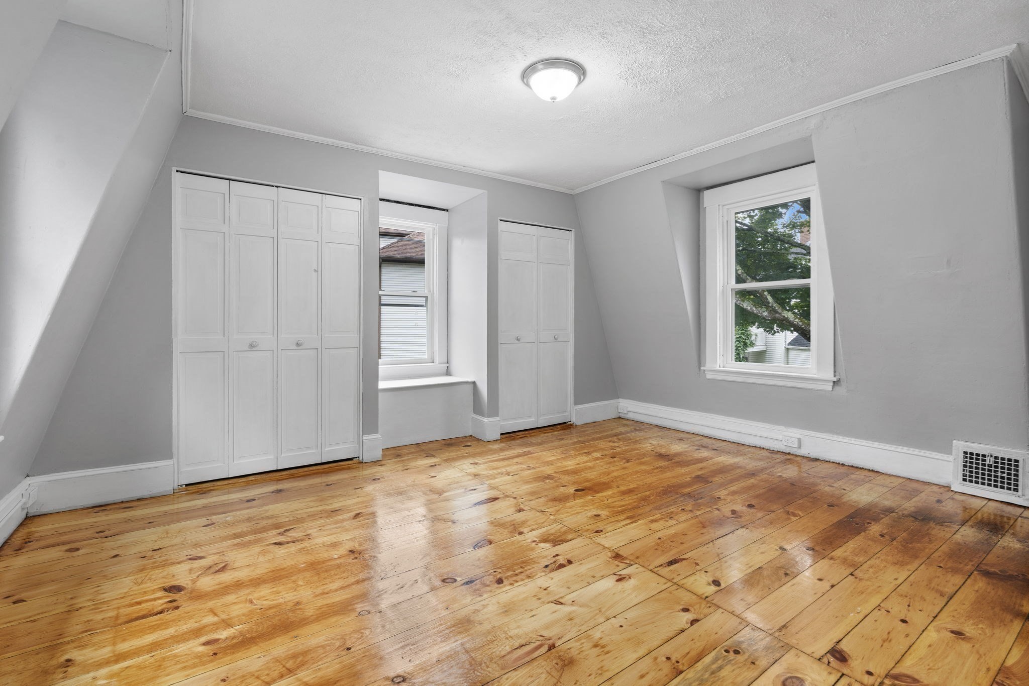 20 Glover St, Southbridge, MA 01550 - Image 14