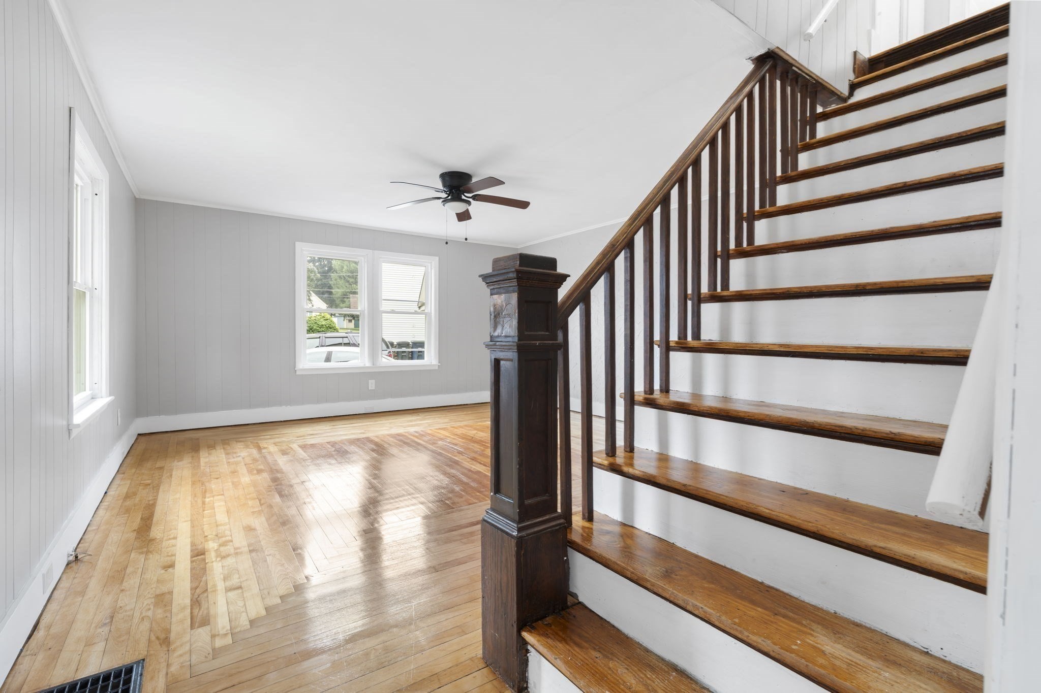 20 Glover St, Southbridge, MA 01550 - Image 25