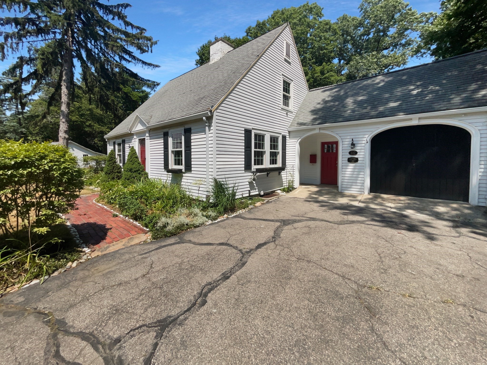 337 Edgell Rd, Framingham, MA 01701 - Image 12