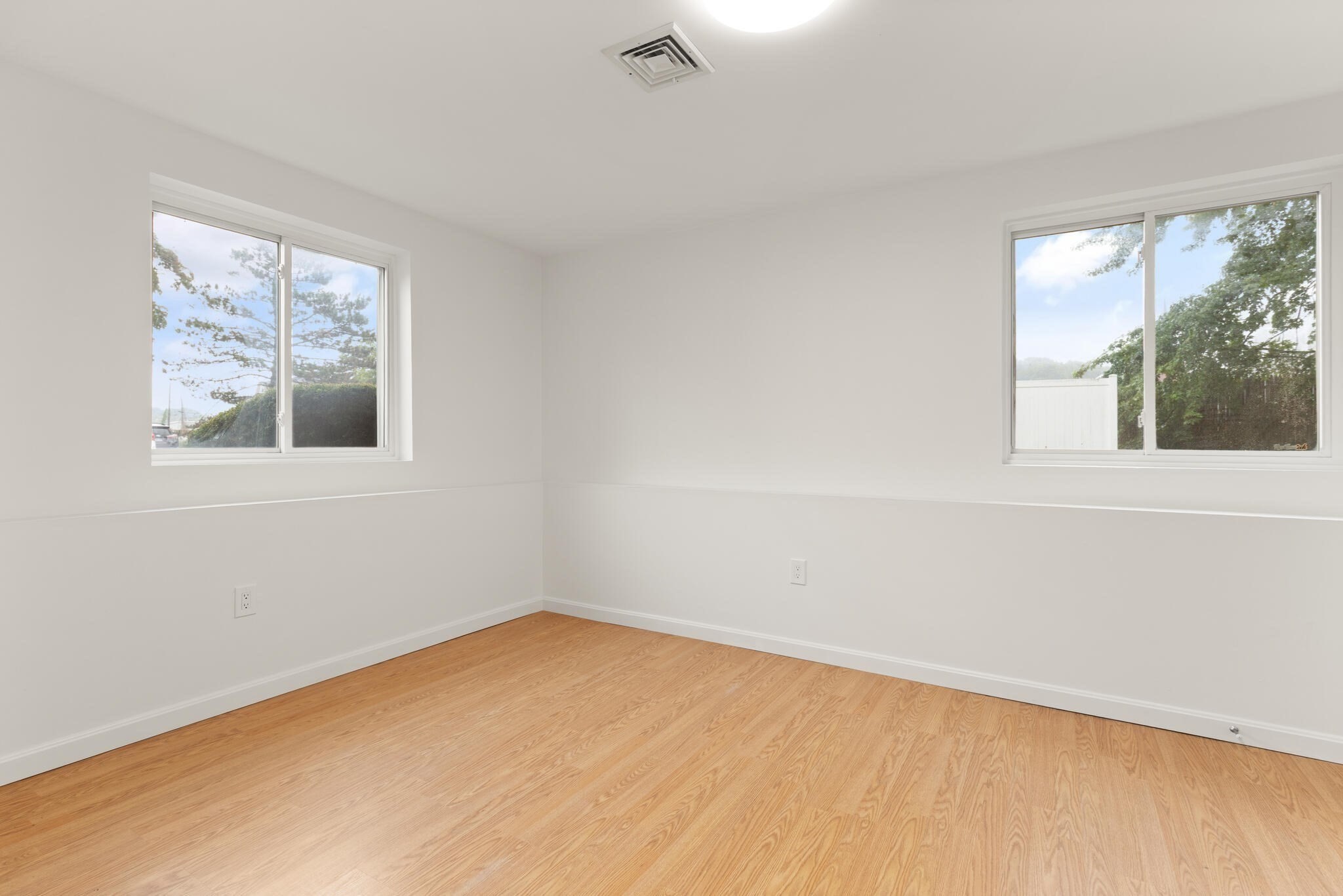 woburn - #73412483